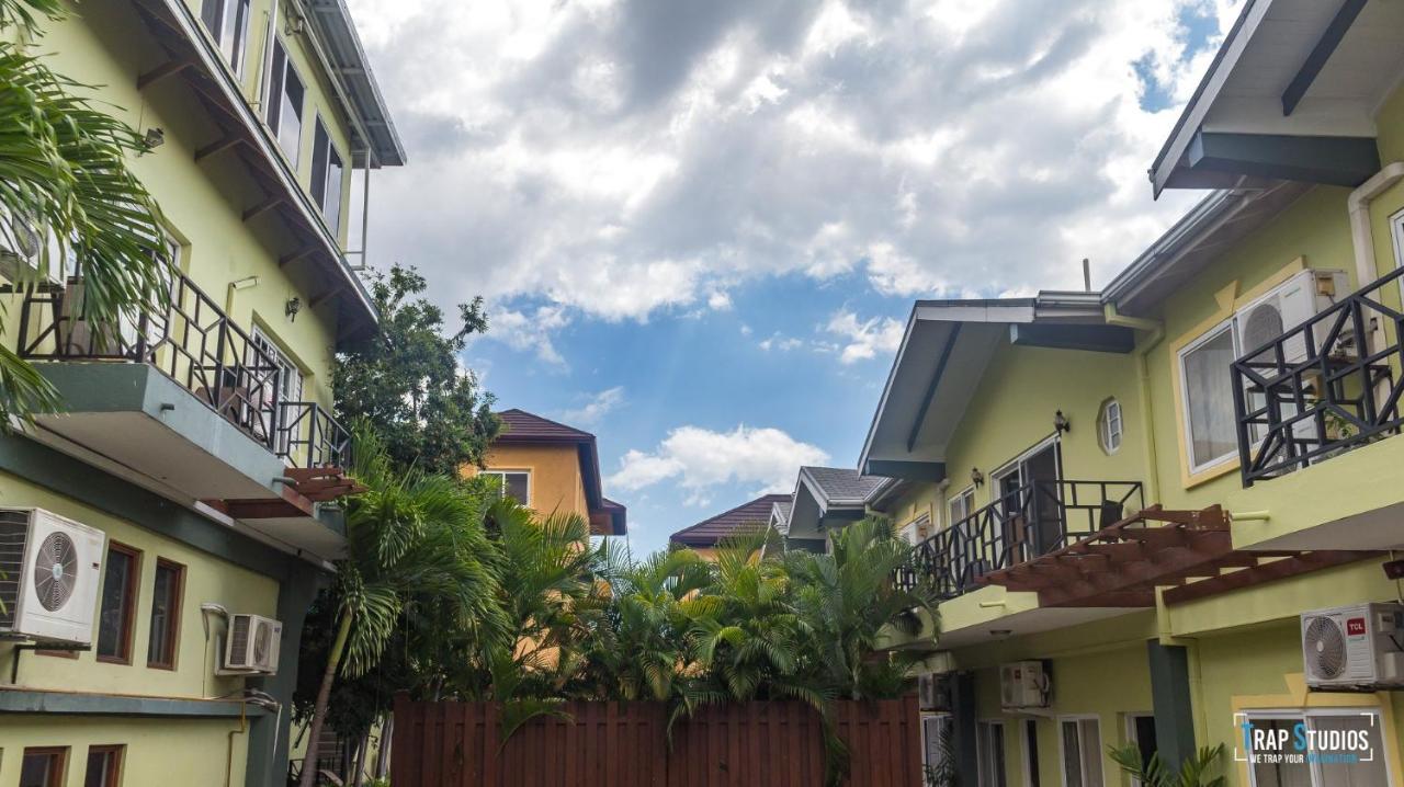 Christar Villas Hotel คิงส์ตัน ภายนอก รูปภาพ