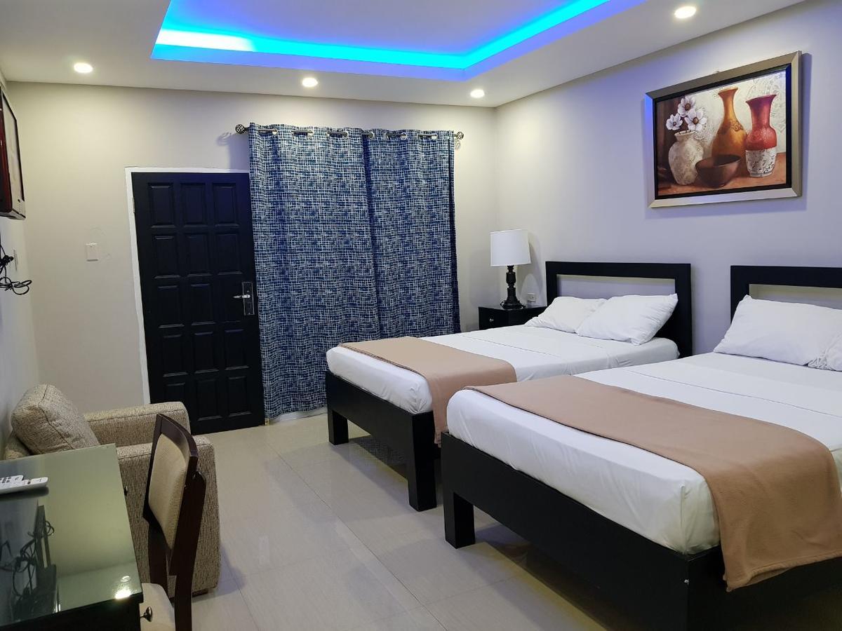 Christar Villas Hotel คิงส์ตัน ภายนอก รูปภาพ