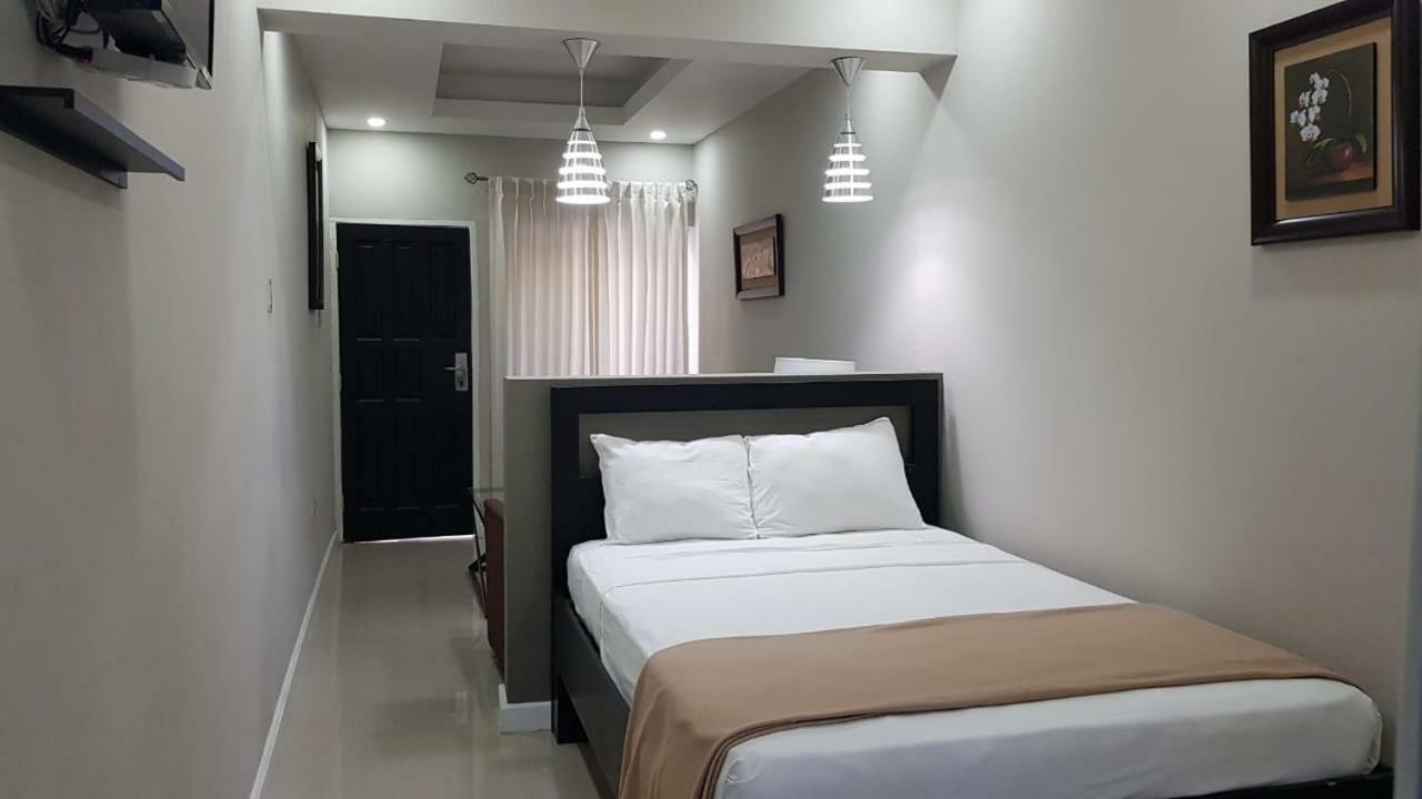 Christar Villas Hotel คิงส์ตัน ภายนอก รูปภาพ
